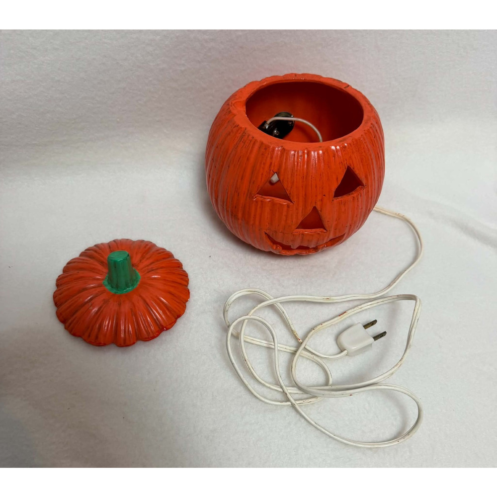 Vintage 70s Jack-O'-Lantern Ceramic Lighted Pumpkin 7" Plug In Halloween Decor - Picture 9 of 14